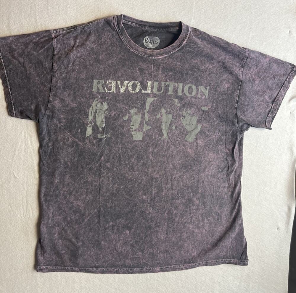 Beatles Revolution Graphic Tee 2xl